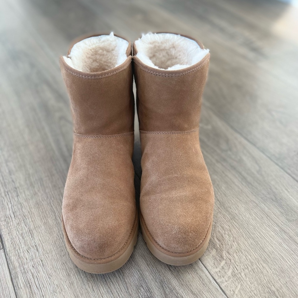 UGG Boots- Cory II Chestnut